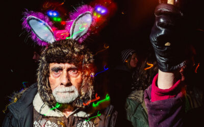 Le bizzarre fotografie di strada di Gareth Bragdon