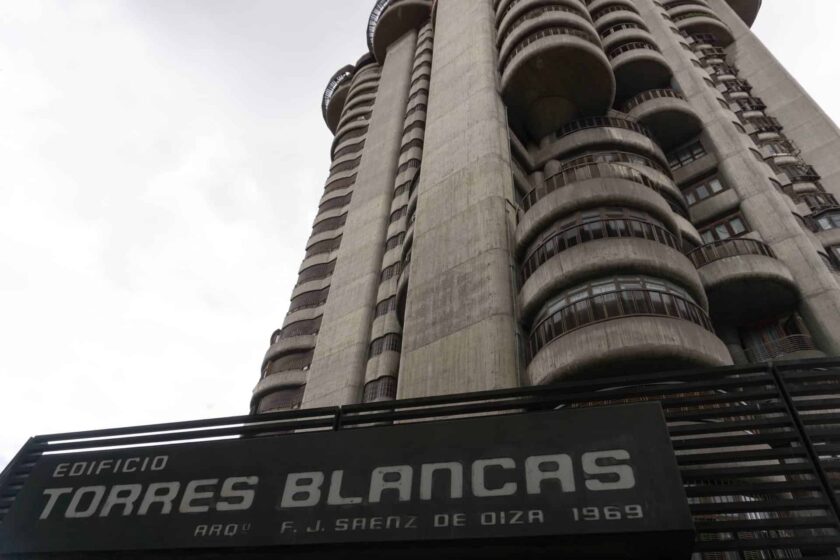 torres blancas