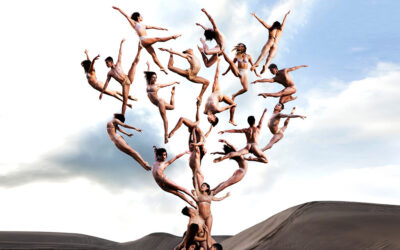 I ballerini nello spazio surreale di Rob Woodcox