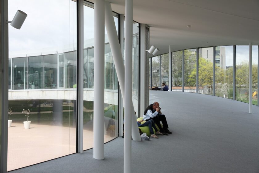 Rolex Learning Center
