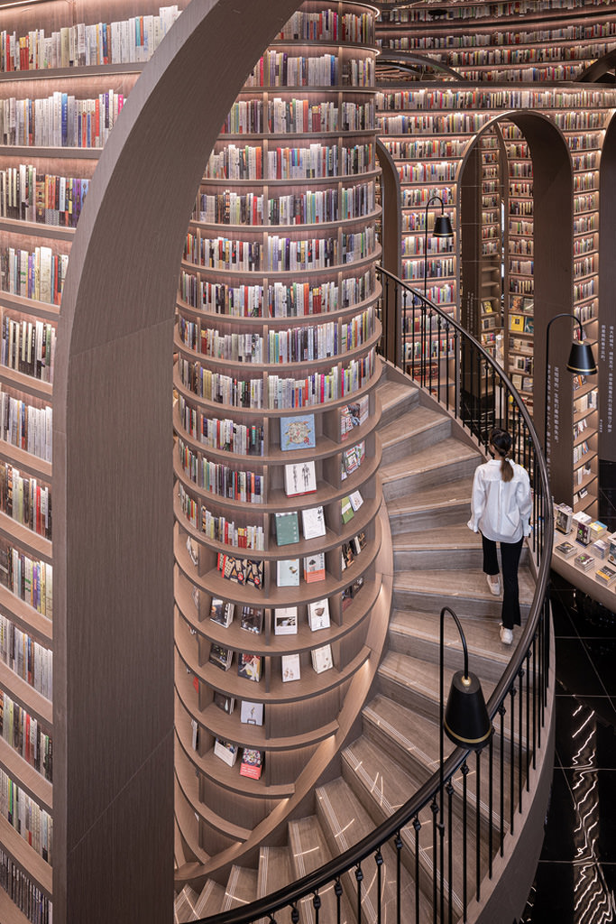 finti libri