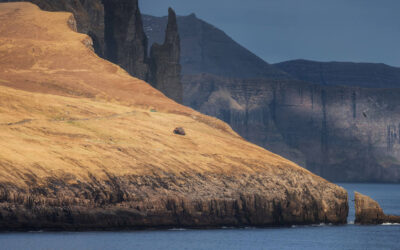 La bellezza selvaggia delle Isole Faroe fotografate da Jennifer Esseiva
