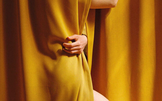 La fotografia delicata di Yasmin Hofstetter