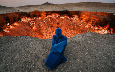 I drappeggi di terra di Liz Miller Kovacs