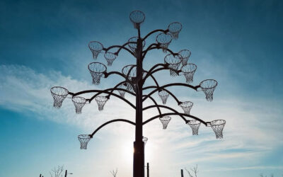 L'albero di basket di Alexandre Arrechea